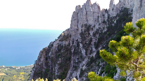 Зубцы Ай-Петри