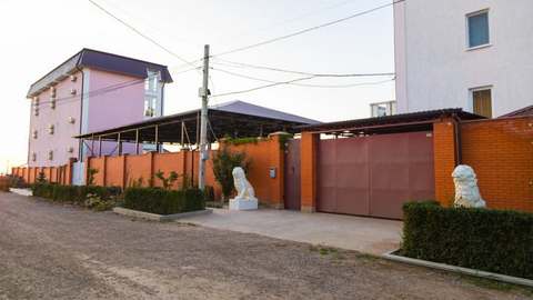 Главный вход