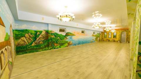 Зал на 1-м этаже корпуса 3 (110 кв. м)