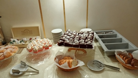 Завтрак в ресторане отеля