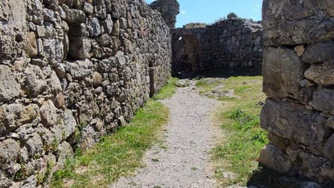 Вход в крепость