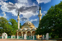 Соборная мечеть Джума-Джами (Хан-Джами) в дневней Евпатории